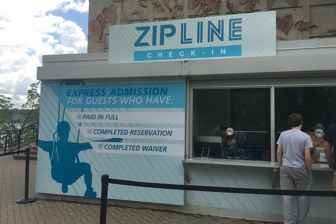 Niagara Falls Zipline Express Checkin & White Water Walk 2