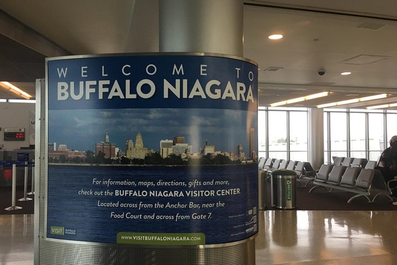 Private Transfer: Buffalo Niagara Airport (BUF) ↔ Niagara Falls 2