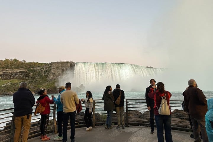 Niagara Falls: Tunnel Beneath the Falls & Guided Orientation 2